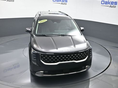 Certified 2025 Kia Carnival SX image 49