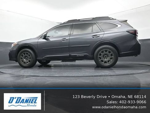 Used 2020 Subaru Outback Touring XT AWD/4WD image 10