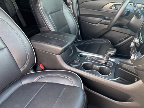 Used 2022 Chevrolet Traverse Premier w/ LPO, 'HIT The Road' Package image 15