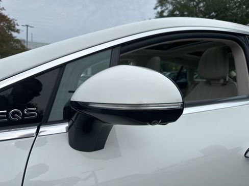 Used 2022 Mercedes-Benz EQS 450+ Sedan image 13