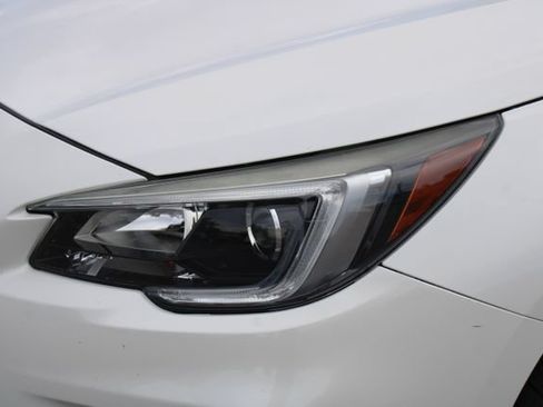 Used 2019 Subaru Outback 2.5i Premium AWD/4WD image 10