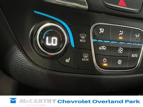 Used 2019 Chevrolet Equinox LT FWD image 23