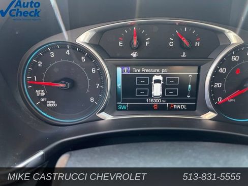 Used 2018 Chevrolet Equinox Premier FWD image 8