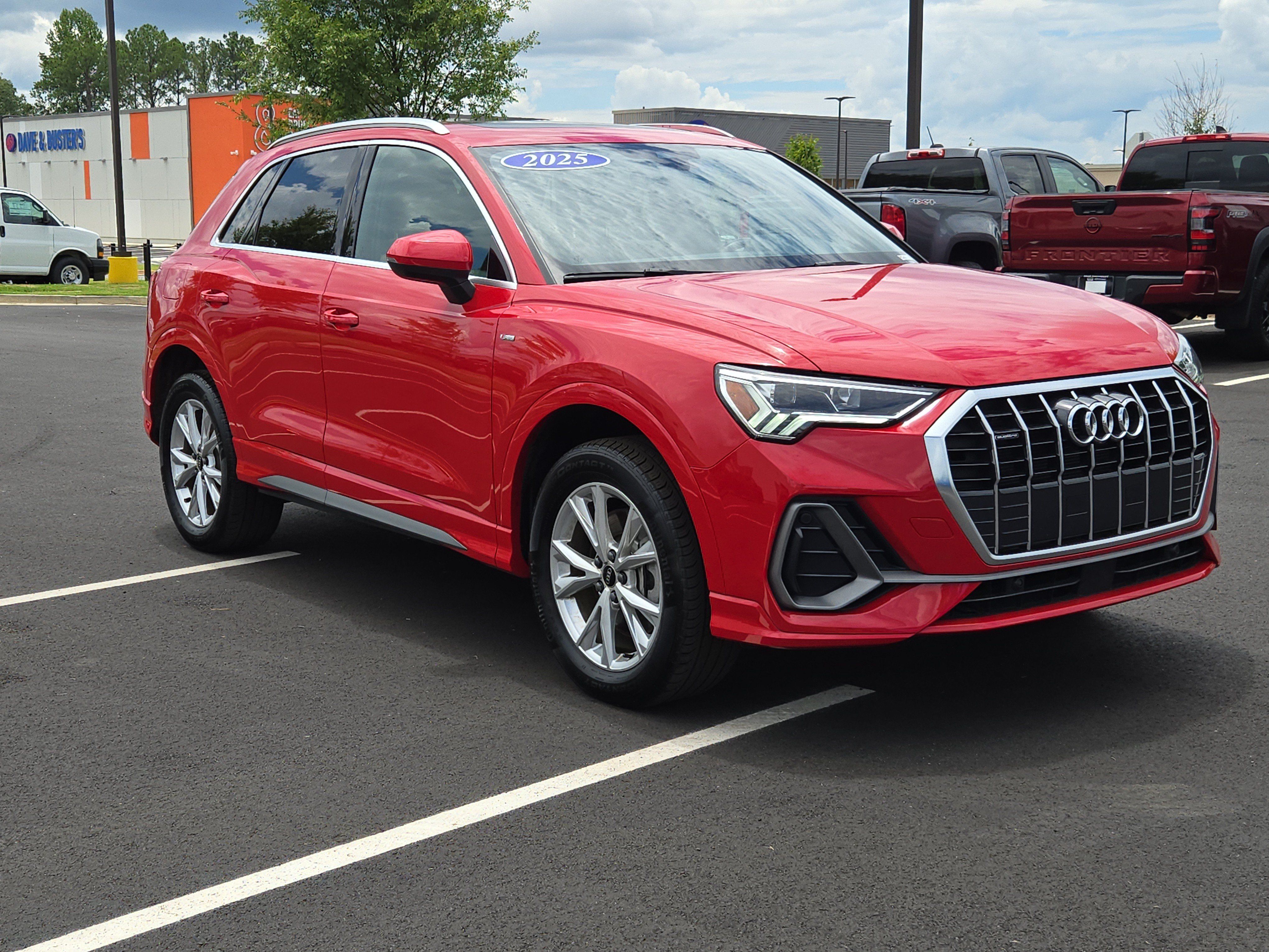 Used 2025 Audi Q3 2.0T Premium AWD/4WD image 4