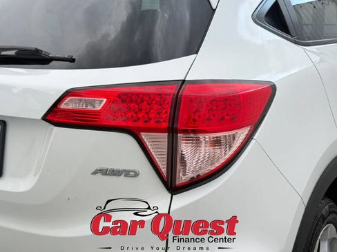 Used 2017 Honda HR-V EX image 22
