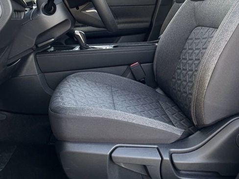 Certified 2025 Nissan Kicks SV AWD/4WD image 20
