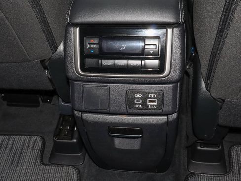 Used 2025 Subaru Ascent Premium AWD/4WD image 20