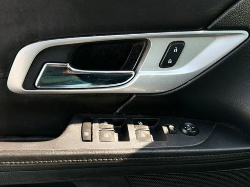 Used 2016 GMC Terrain SLE FWD image 25