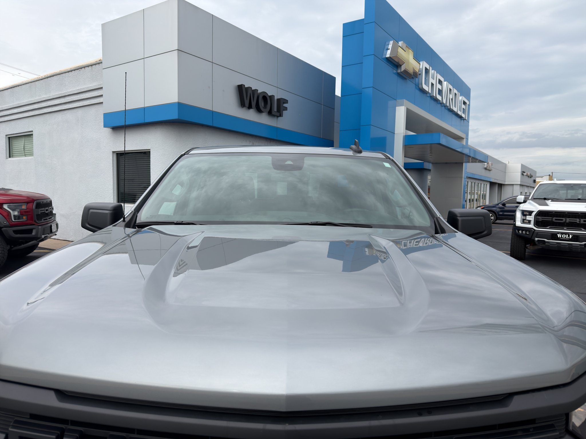 Used 2023 Chevrolet Silverado 1500 Custom w/ 2.7L Blackout Package AWD/4WD image 28