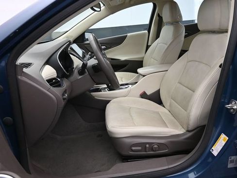 Used 2024 Chevrolet Malibu LT FWD image 40