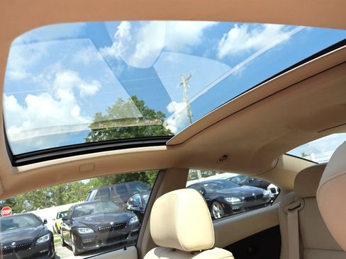Used 2007 BMW 650i Coupe RWD image 19