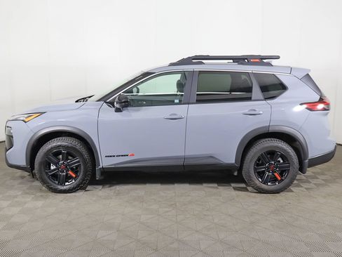 Used 2025 Nissan Rogue SV w/ Rock Creek Premium Package AWD/4WD image 17