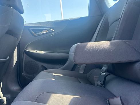 Used 2025 Chevrolet Malibu LT FWD image 35
