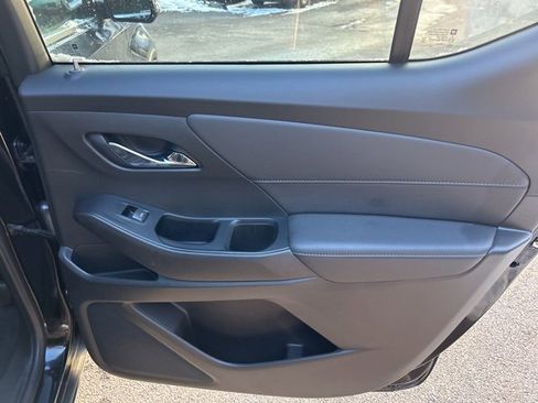 Certified 2023 Chevrolet Traverse LT image 10