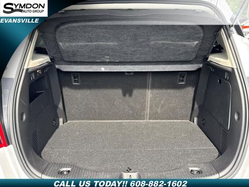 Used 2022 Buick Encore Preferred w/ Safety Package image 5