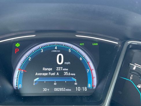 Used 2019 Honda Civic EX image 21