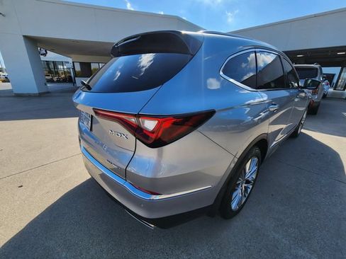 Used 2023 Acura MDX w/ Advance Package AWD/4WD image 4