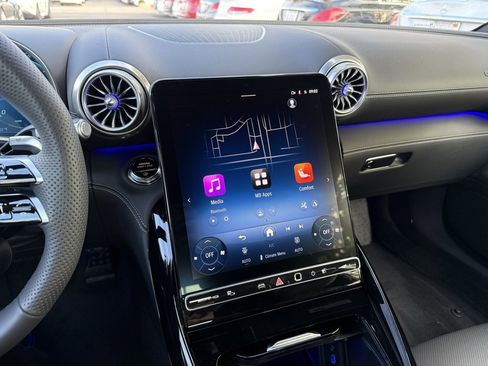 New 2026 Mercedes-Benz SL 43 AMG image 21