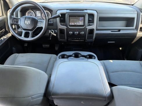 Used 2018 RAM 2500 Tradesman w/ Chrome Appearance Group AWD/4WD image 13