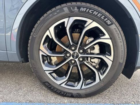 New 2026 Lincoln Nautilus Reserve image 8