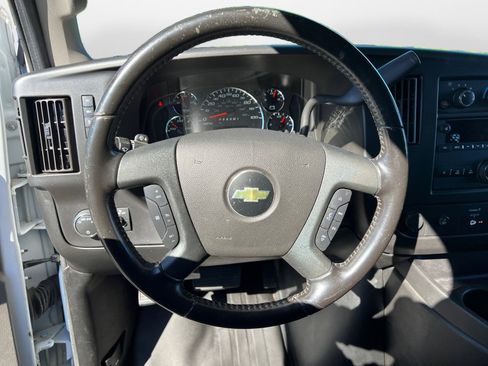 Used 2022 Chevrolet Express 2500 Extended w/ Driver Convenience Package image 10