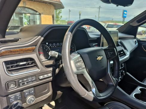 Used 2021 Chevrolet Suburban Premier AWD/4WD image 10