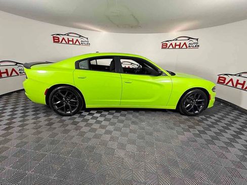 Used 2019 Dodge Charger SXT w/ Blacktop Package RWD image 12