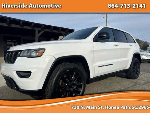Used 2019 Jeep Grand Cherokee Altitude AWD/4WD image 1