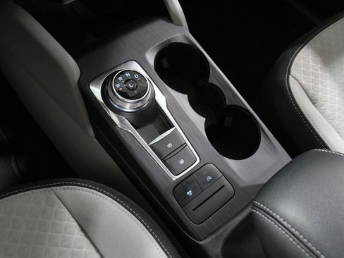 Certified 2025 Ford Escape Active w/ Cold Weather Package image 30