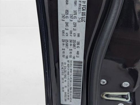 Used 2018 Jeep Compass Latitude image 24