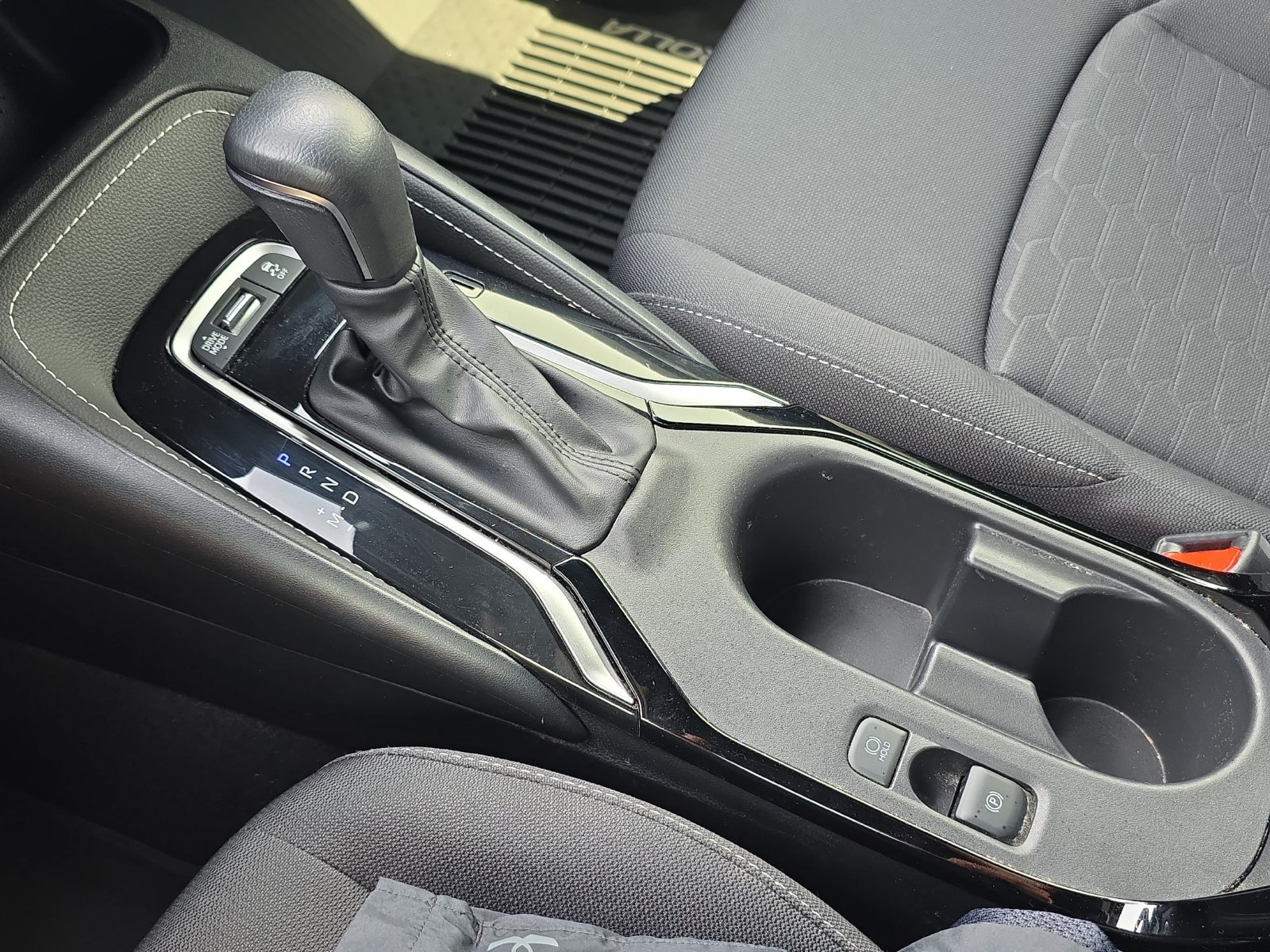Used 2023 Toyota Corolla SE FWD image 22