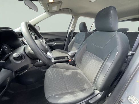 Used 2024 Nissan Kicks SV FWD image 12