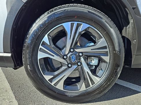 Used 2024 Subaru Crosstrek 2.0i Premium image 10