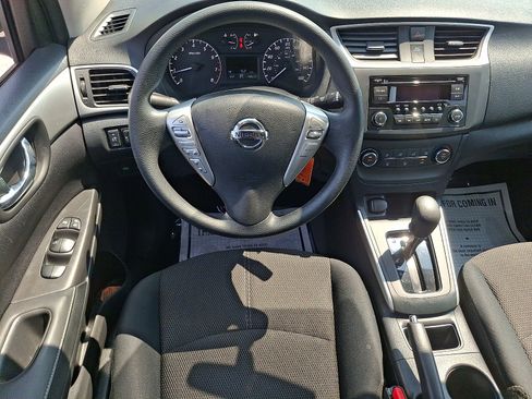 Used 2017 Nissan Sentra S w/ S Style Package FWD image 11