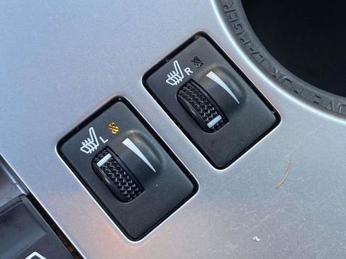 Used 2021 Toyota 4Runner SR5 Premium image 32