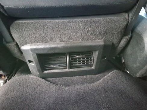 Used 2018 RAM 1500 Laramie w/ Convenience Group image 15