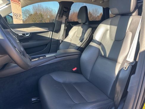 Used 2024 Volvo S90 B6 Plus image 15