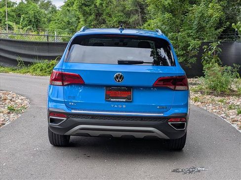 Certified 2023 Volkswagen Taos SEL AWD/4WD image 4
