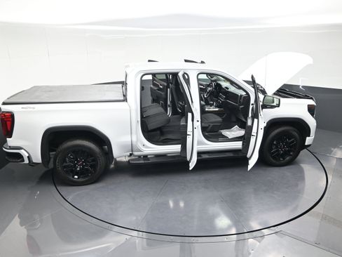 Used 2025 GMC Sierra 1500 Elevation w/ Preferred Package image 14