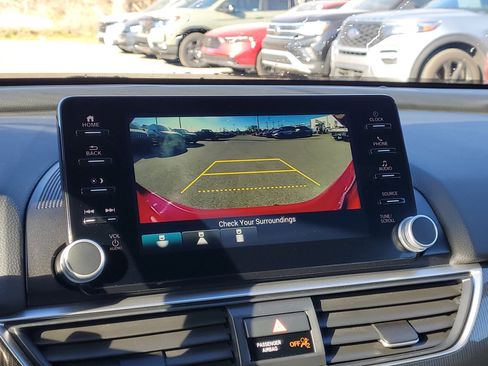 Certified 2022 Honda Accord Sport image 24