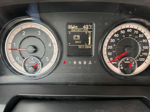 Used 2017 RAM 5500 Tradesman w/ Power & Remote Entry Group image 22