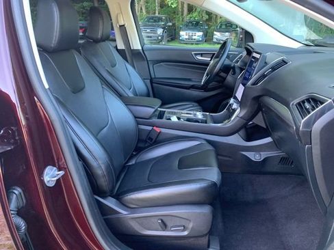 Certified 2022 Ford Edge Titanium AWD/4WD image 16