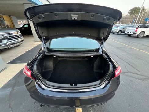 Used 2022 Chevrolet Malibu LT image 12