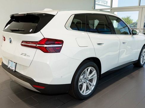 Used 2025 BMW X3 xDrive30 AWD/4WD image 5