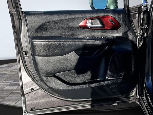 Certified 2020 Chrysler Pacifica Limited image 24