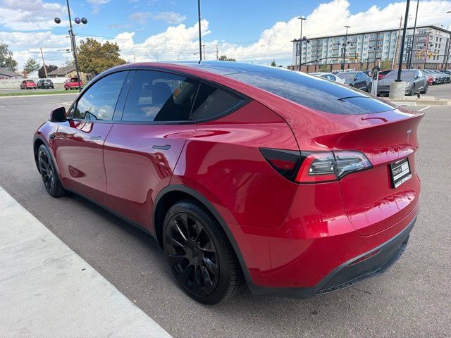 Used 2021 Tesla Model Y Long Range AWD/4WD image 5