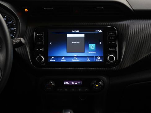 Used 2021 Nissan Kicks SV FWD image 15