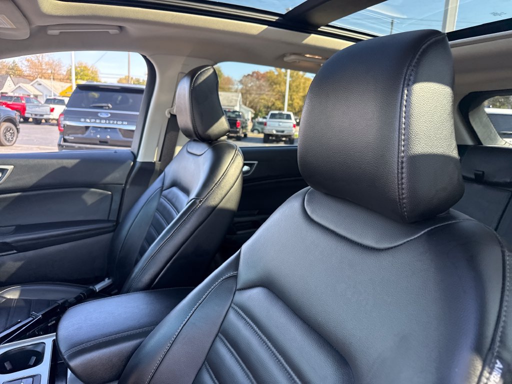 Used 2024 Ford Edge SEL w/ Convenience Package AWD/4WD image 27