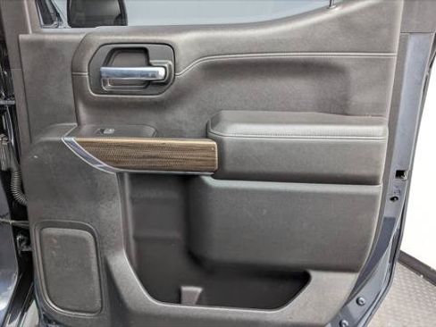 Used 2020 Chevrolet Silverado 1500 LT Trail Boss AWD/4WD image 21