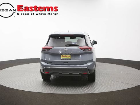 Used 2024 Nissan Rogue SL AWD/4WD image 37
